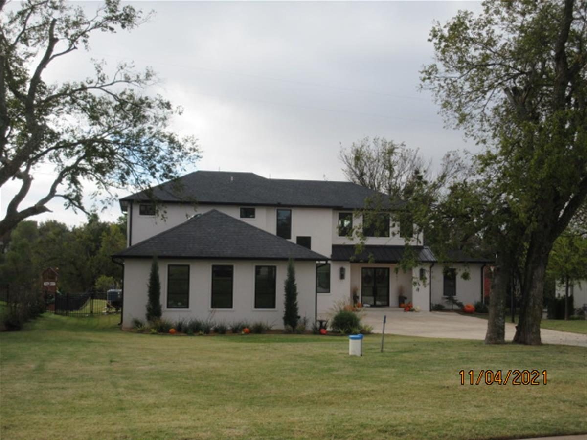 R212651560_2 2662 S LOBLOLLY LN