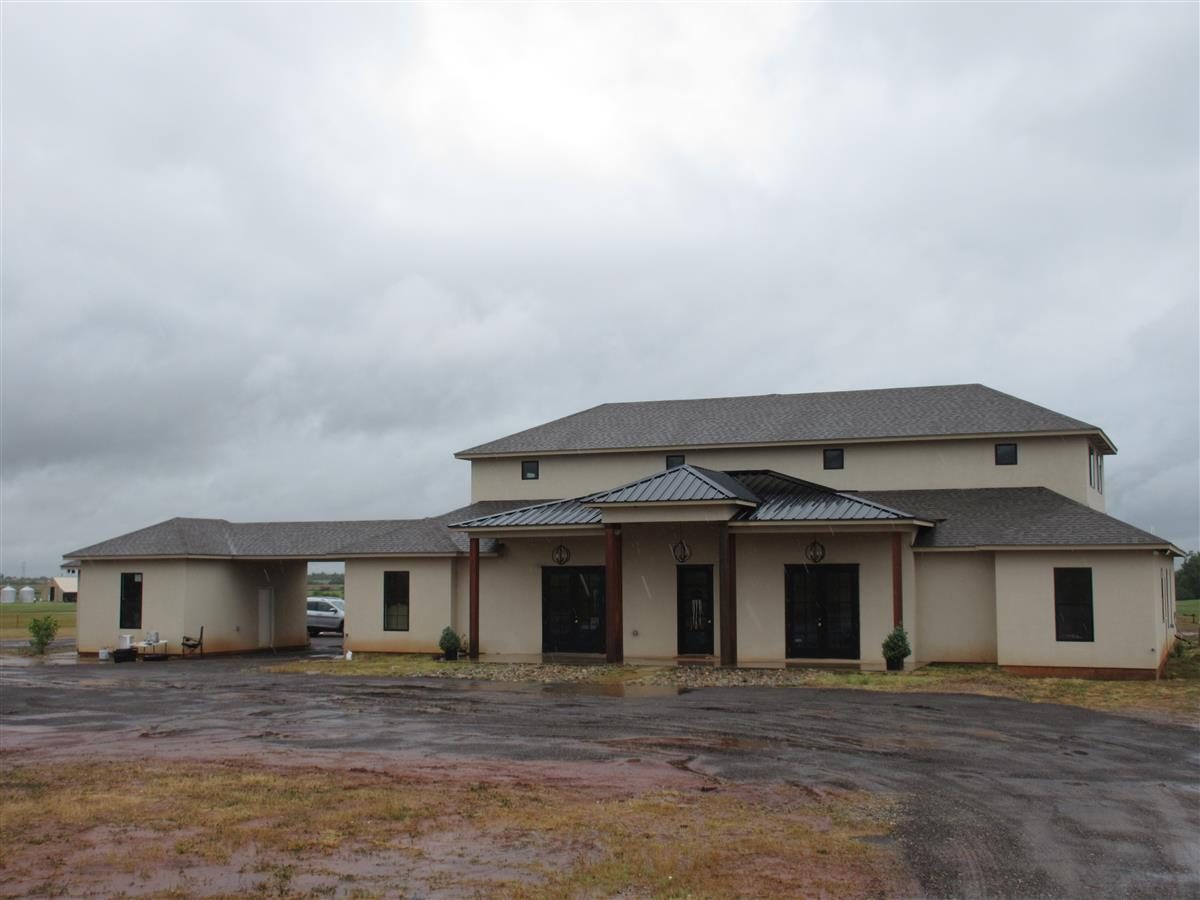 R257172025_2 21350 N COUNCIL RD